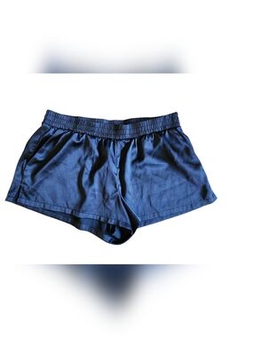 B2G1 FREE! Forever 21 Back Elastic-Waist Athletic Shorts